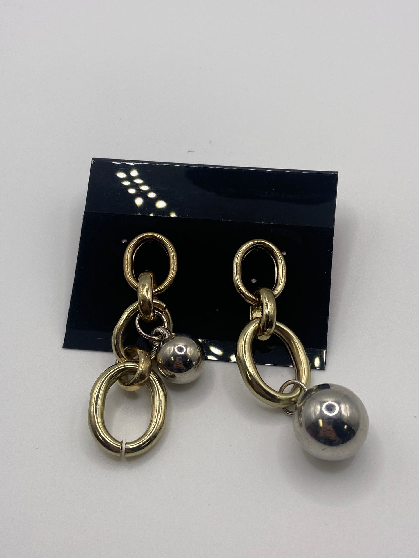 Earrings Dangle/drop By Clothes Mentor