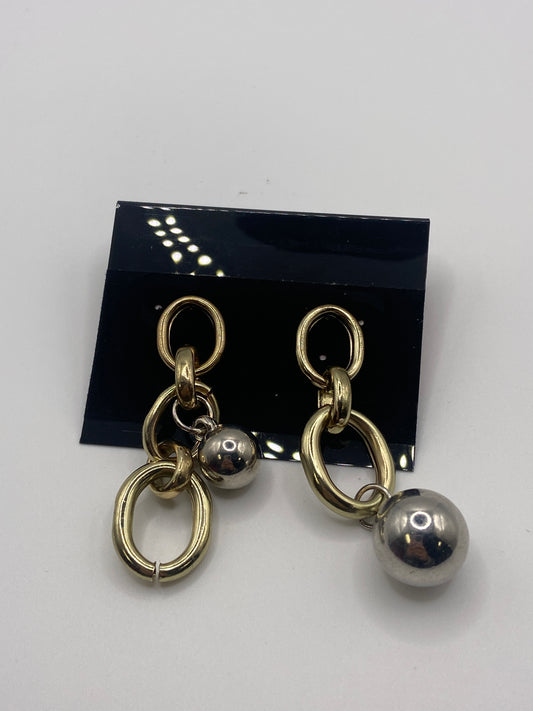 Earrings Dangle/drop By Clothes Mentor