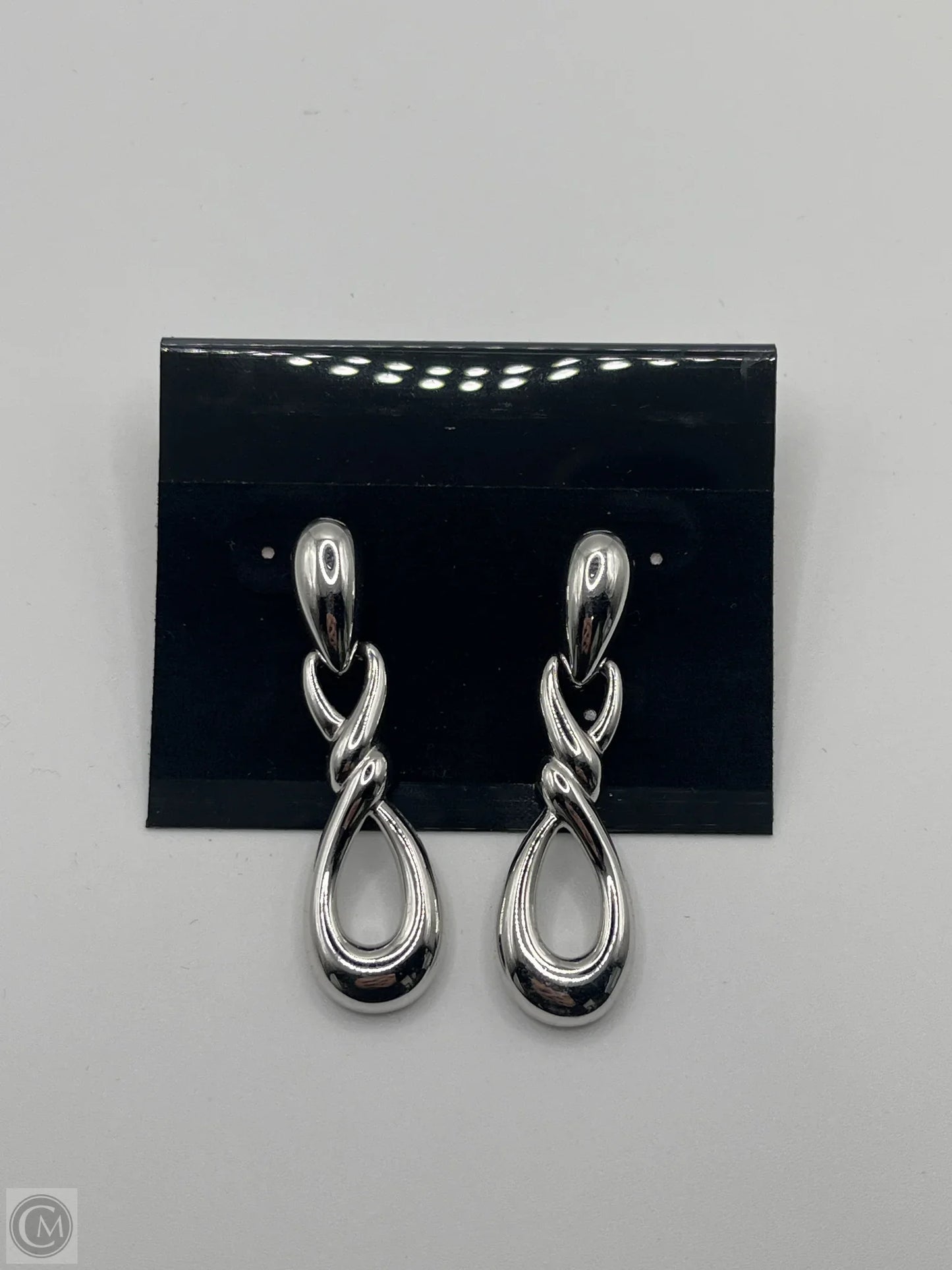 Earrings Dangle/drop By Clothes Mentor