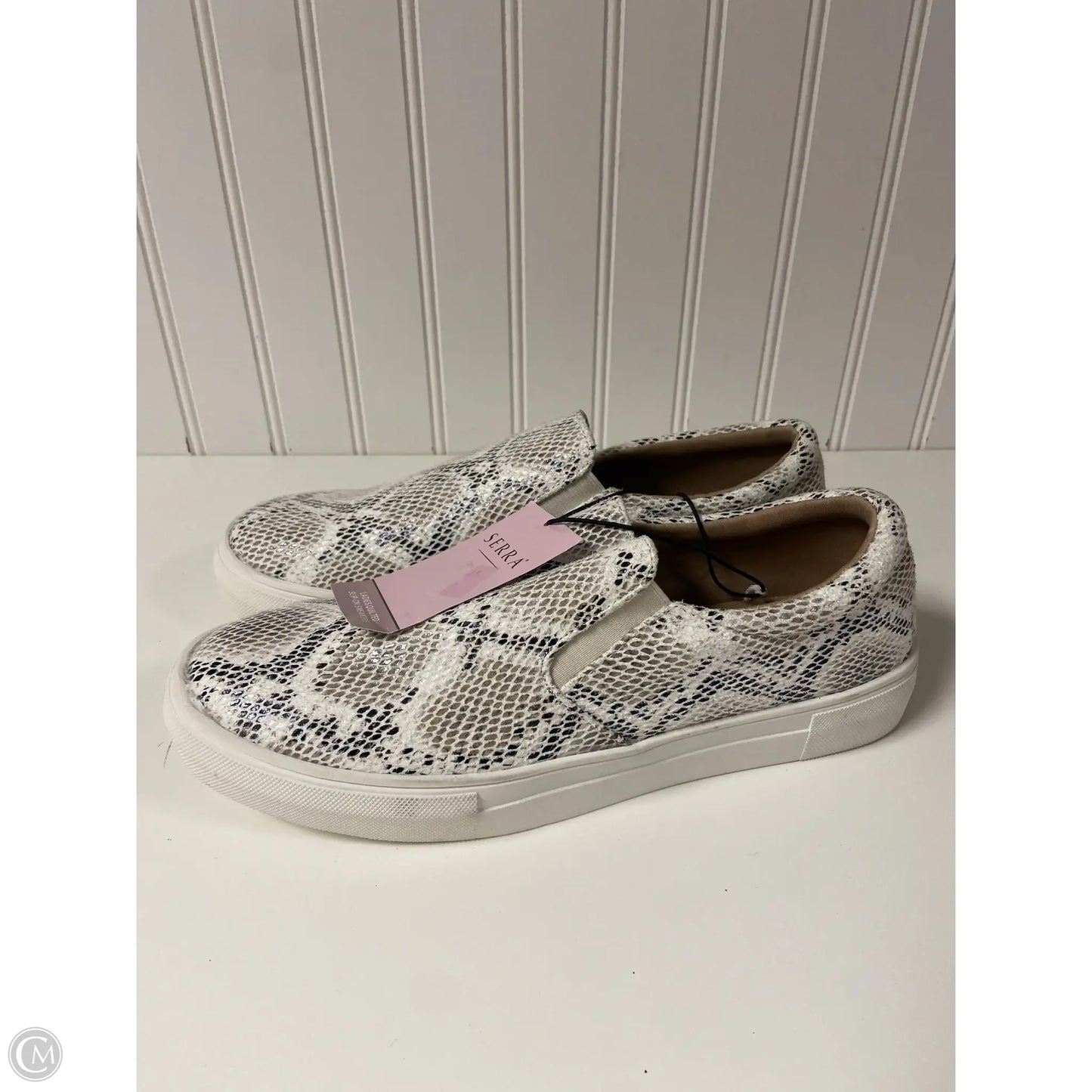 Shoes Flats By Serra In Snakeskin Print, Size: 9