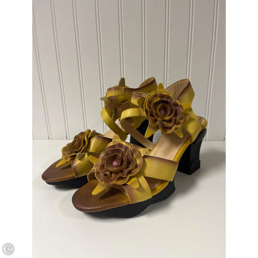 Sandals Heels Block By Cmb In Yellow, Size: 9