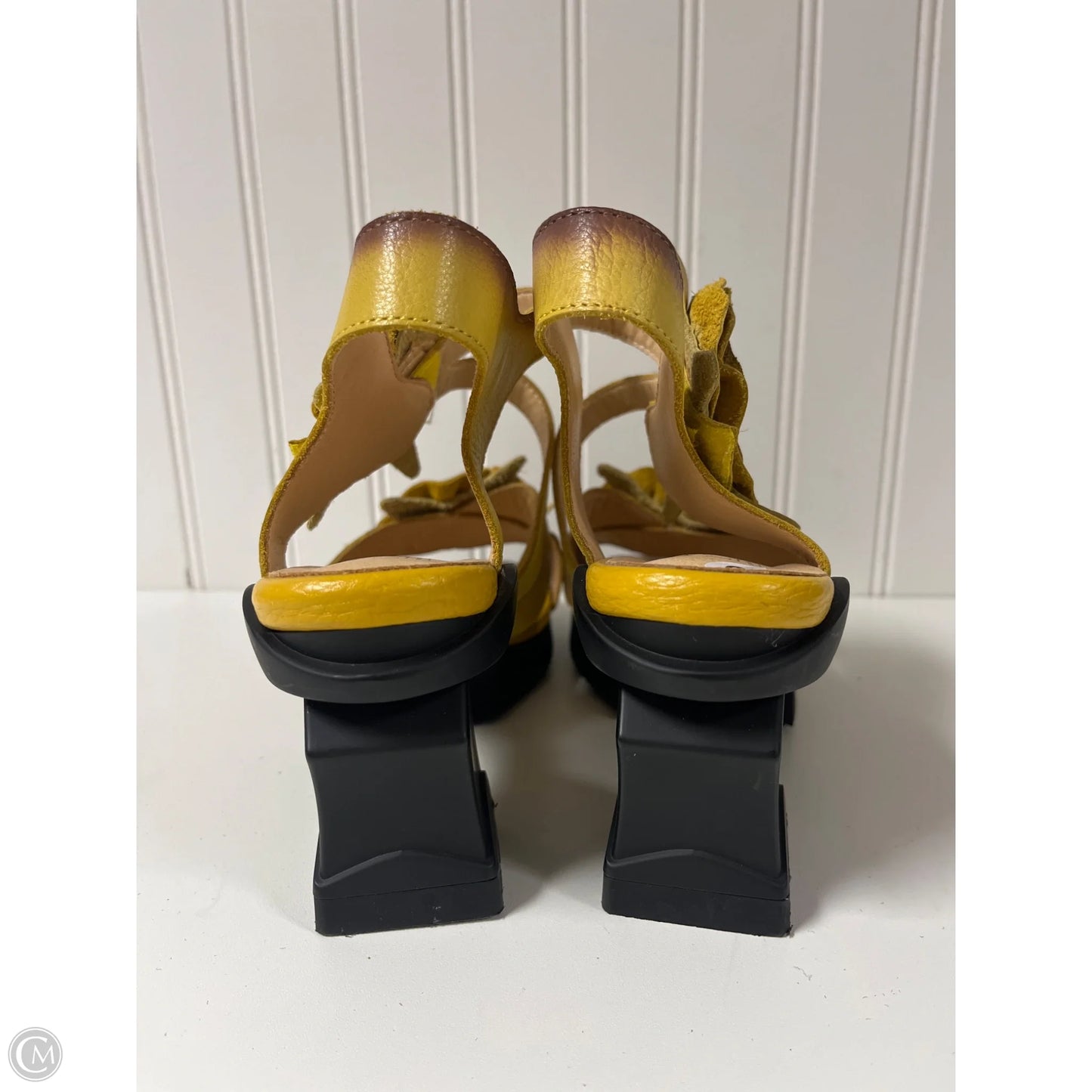 Sandals Heels Block By Cmb In Yellow, Size: 9