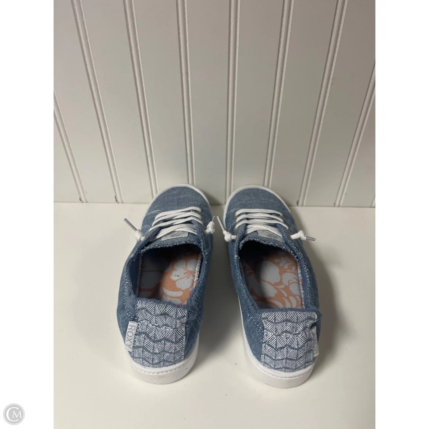 Shoes Sneakers By Roxy In Blue Denim, Size: 6.5