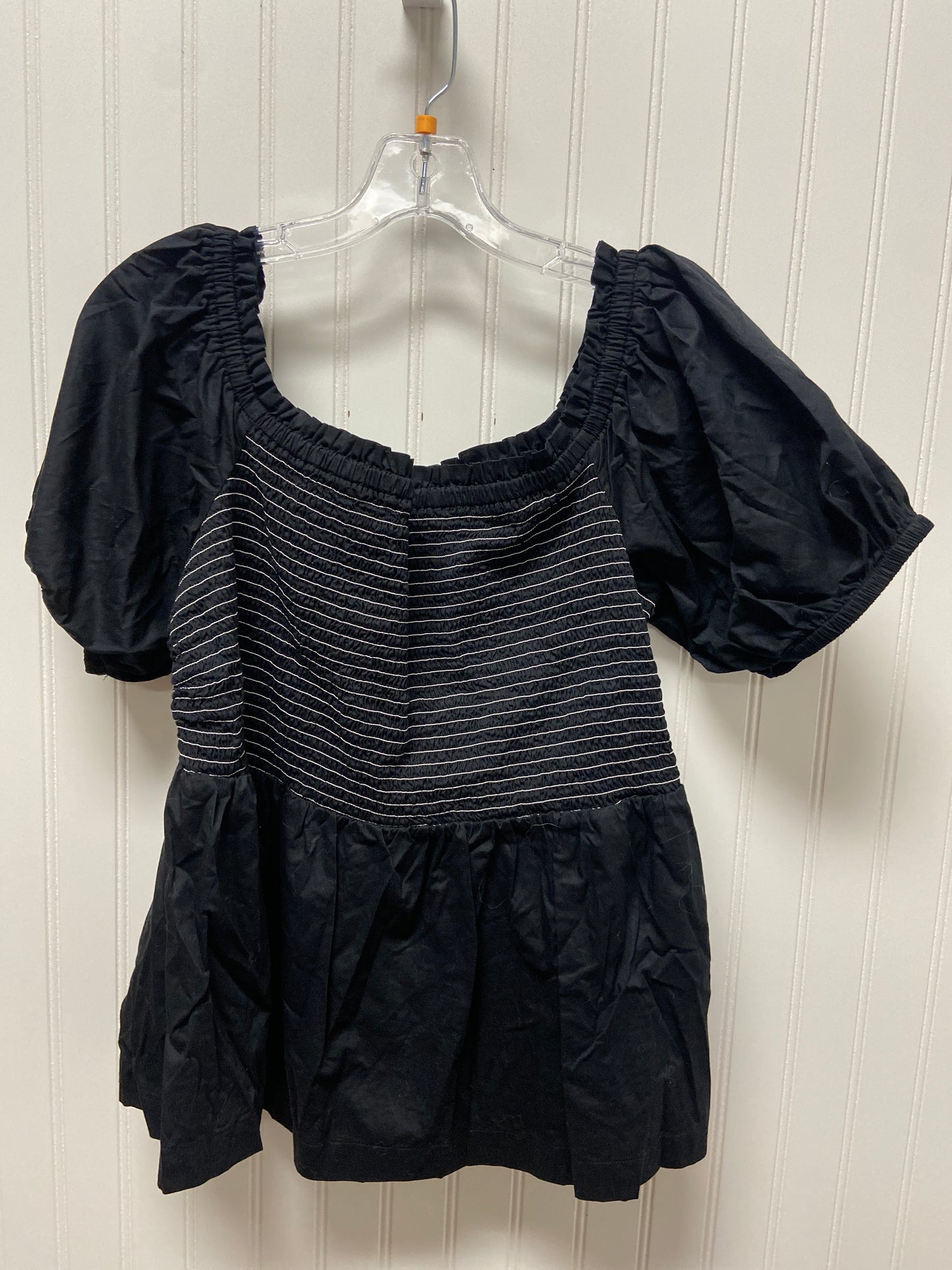 Top Short Sleeve By Old Navy  Size: 1x