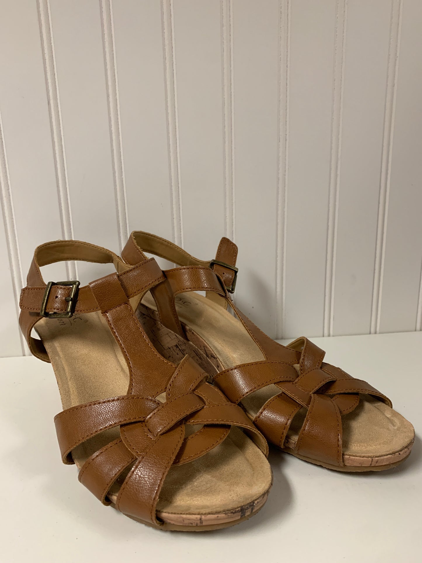 Brown Sandals Heels Wedge Boc, Size 10