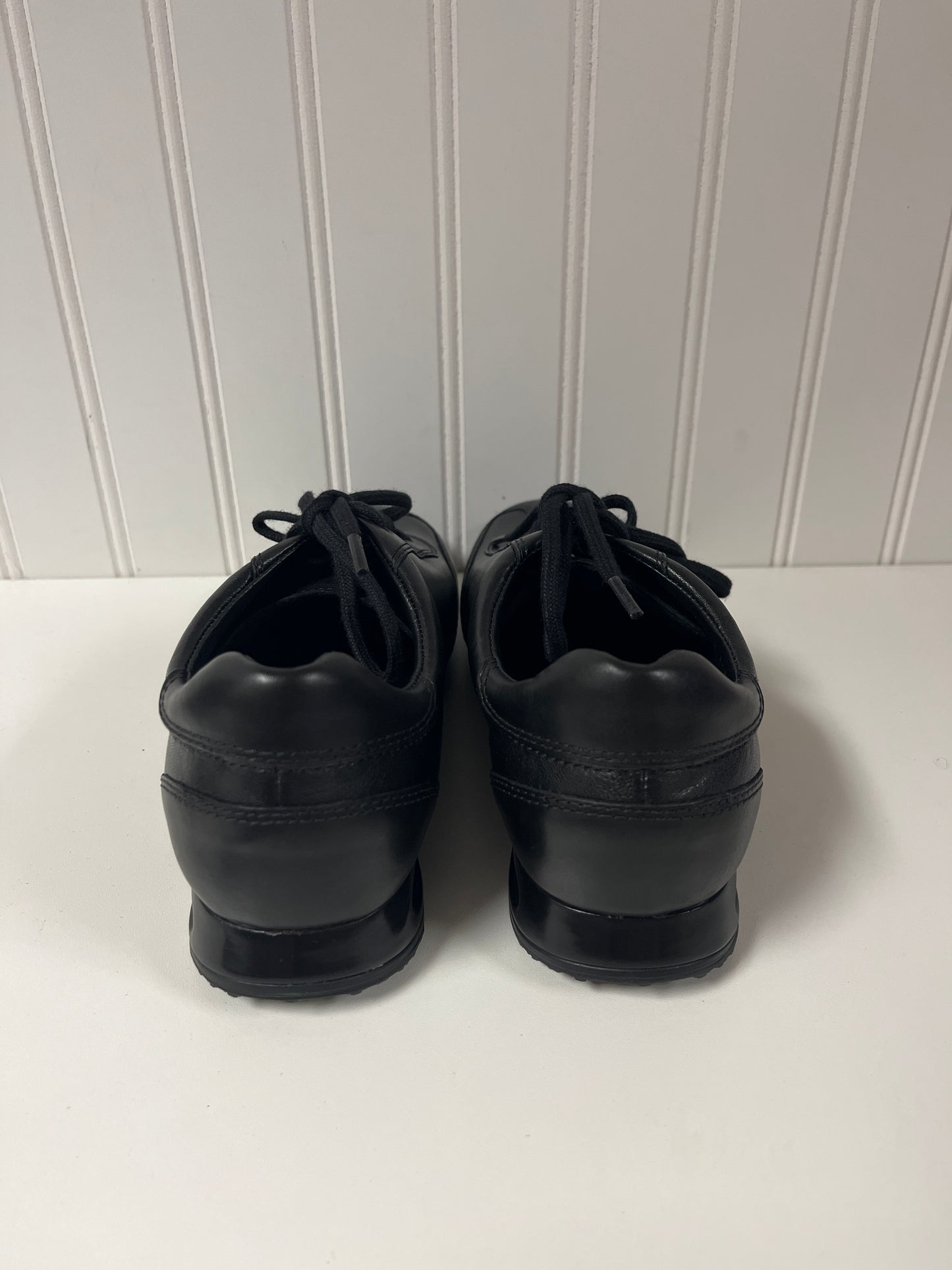 Black Shoes Designer Cole-haan, Size 6