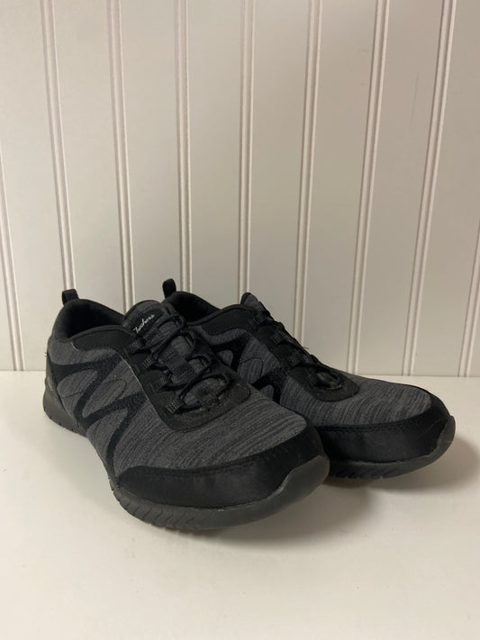 Black & Grey Shoes Athletic Skechers, Size 6.5