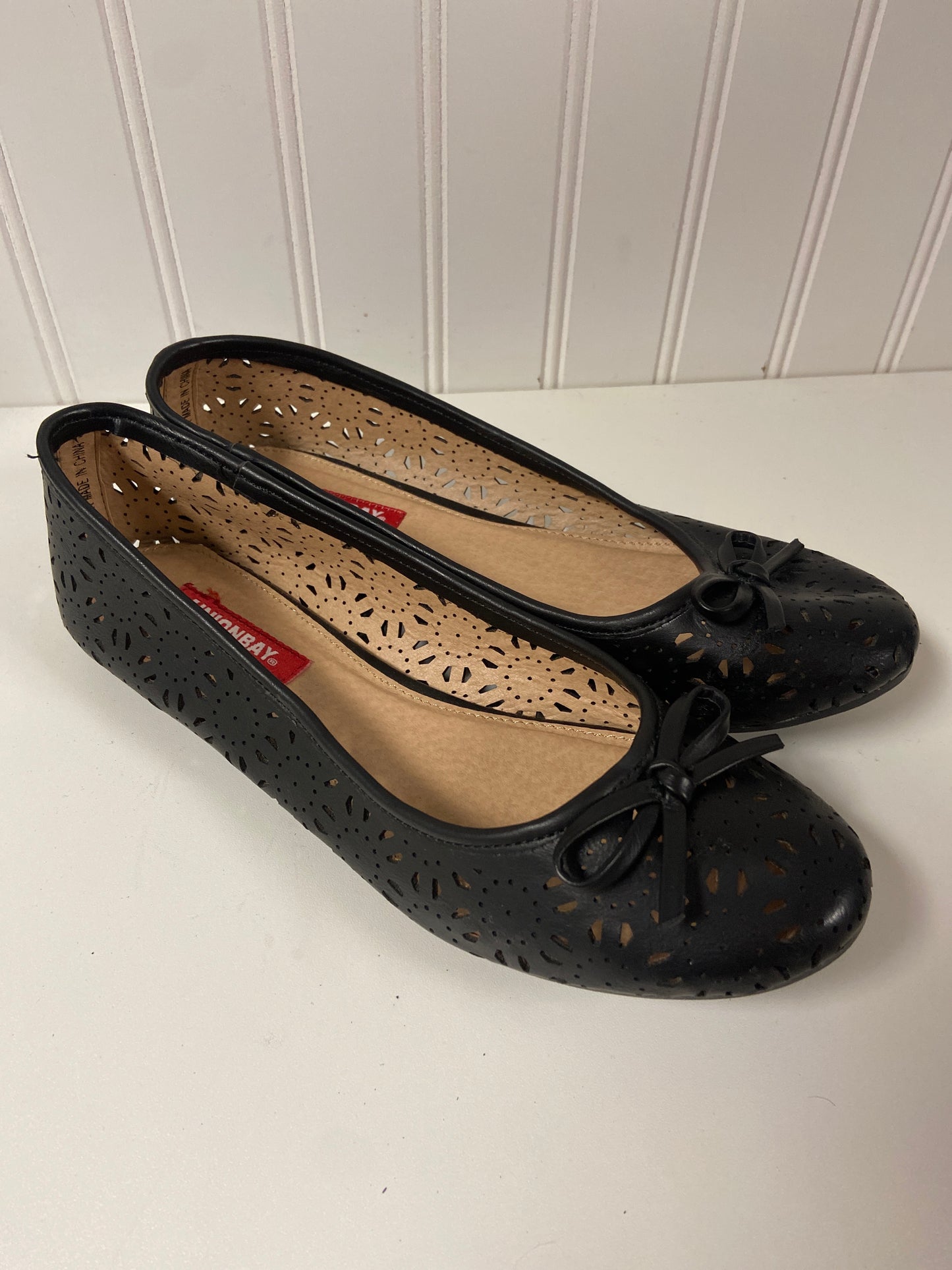 Shoes Flats By Union Bay In Black, Size: 7.5