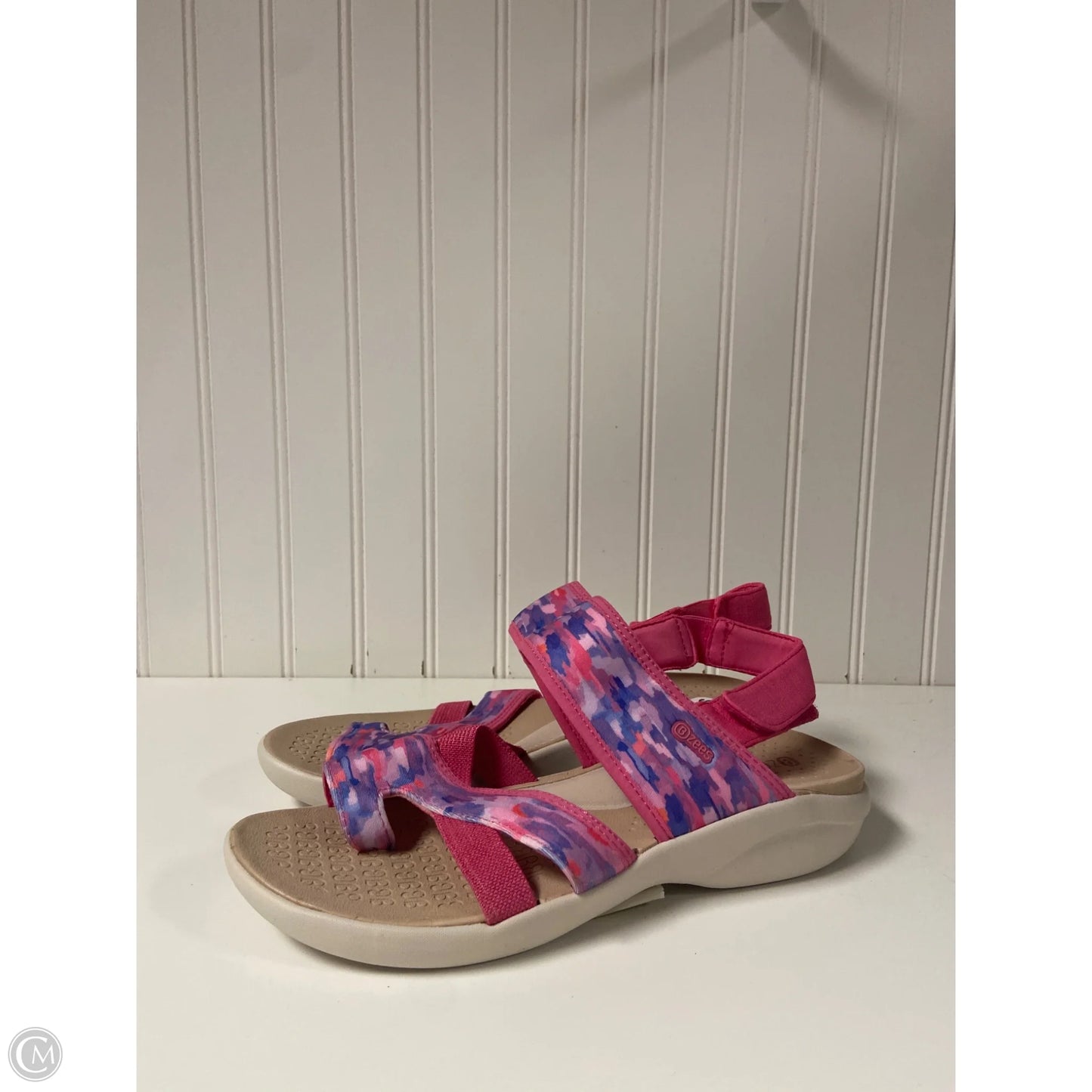 Sandals Flats By Bzees In Pink & Tan, Size: 9.5