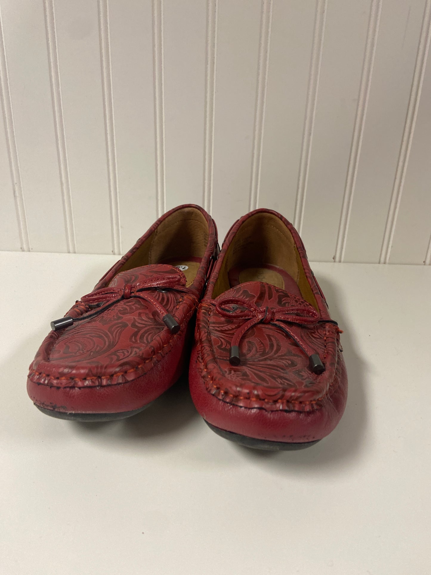 Shoes Flats By Boc In Red, Size: 7.5