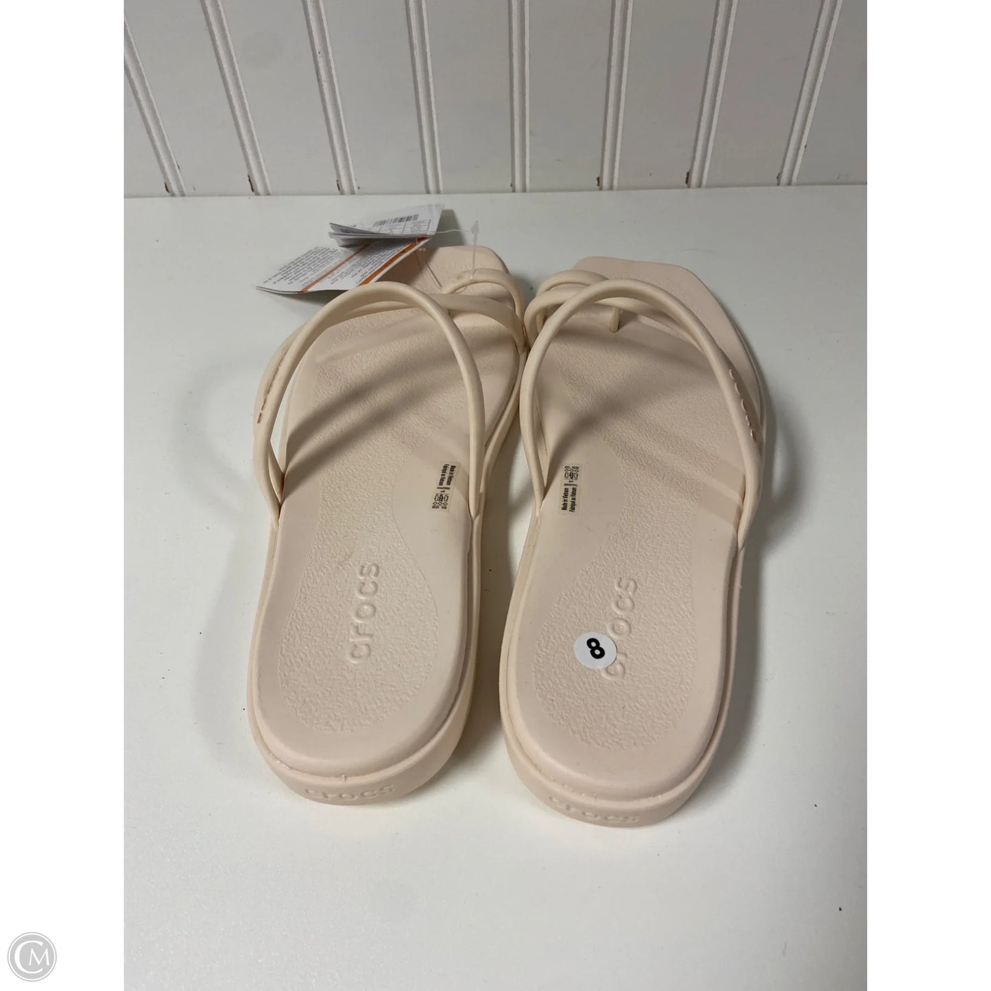 Sandals Flip Flops By Crocs In Cream, Size: 8