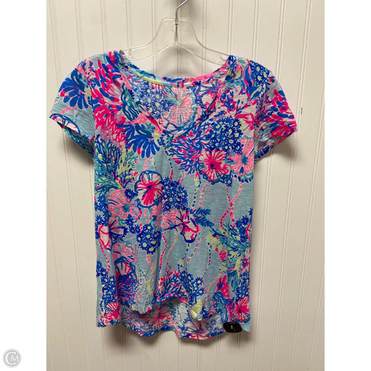 Top Short Sleeve Designer By Lilly Pulitzer In Blue & Pink, Size: Xxs