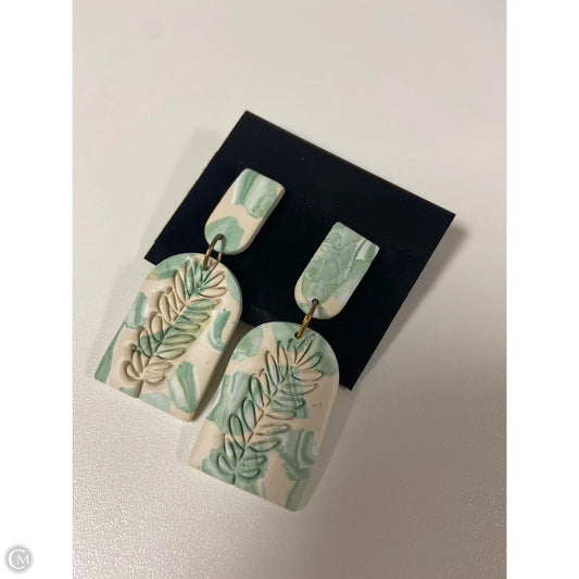 Earrings Dangle/drop By Clothes Mentor