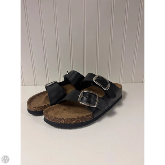 Sandals Flats By Clothes Mentor In Black & Brown, Size: 9