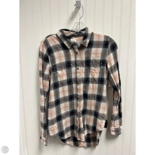 Top Long Sleeve By Vans In Plaid Pattern, Size: S