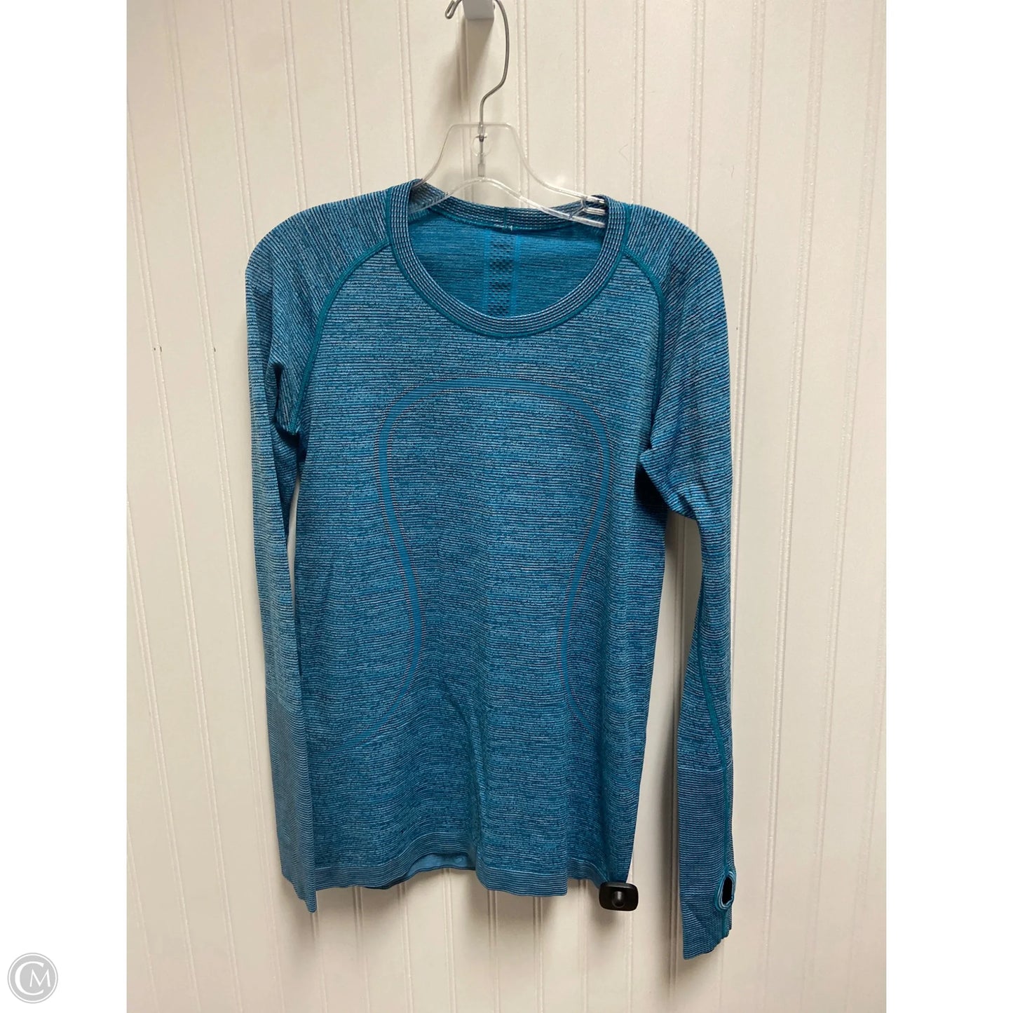 Athletic Top Long Sleeve Collar By Lululemon In Blue, Size: M