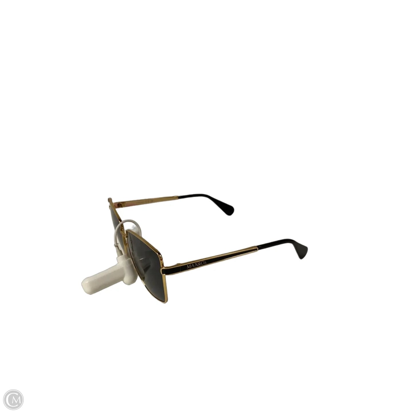 Sunglasses By Clothes Mentor, Size: Medium