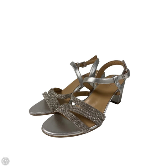 Shoes Heels Block By Naturalizer In Silver, Size: 7