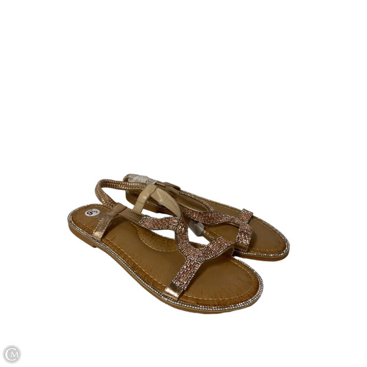 Sandals Flats By Clothes Mentor In Rose Gold, Size: 9.5