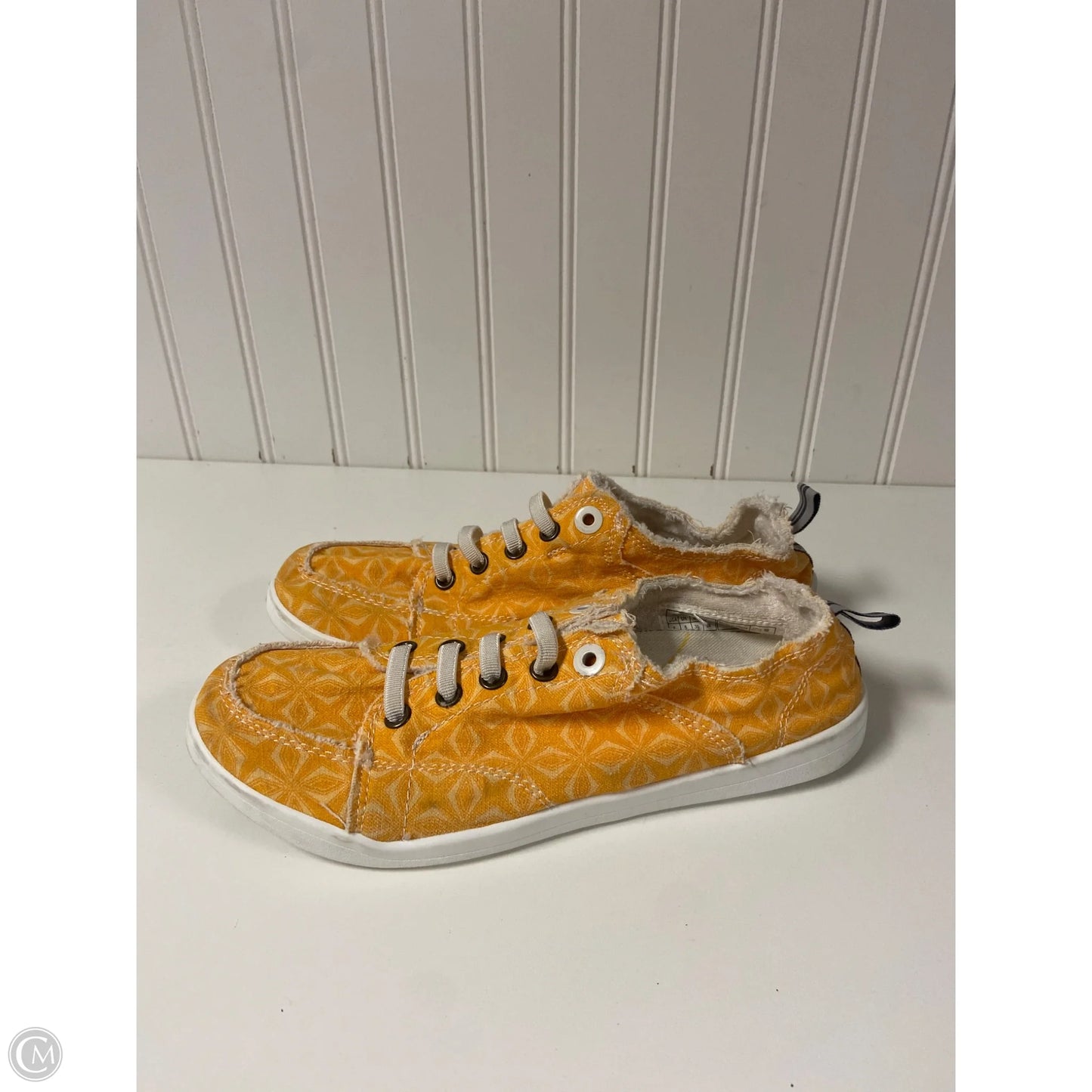 Shoes Sneakers By Vionic In Yellow, Size: 7