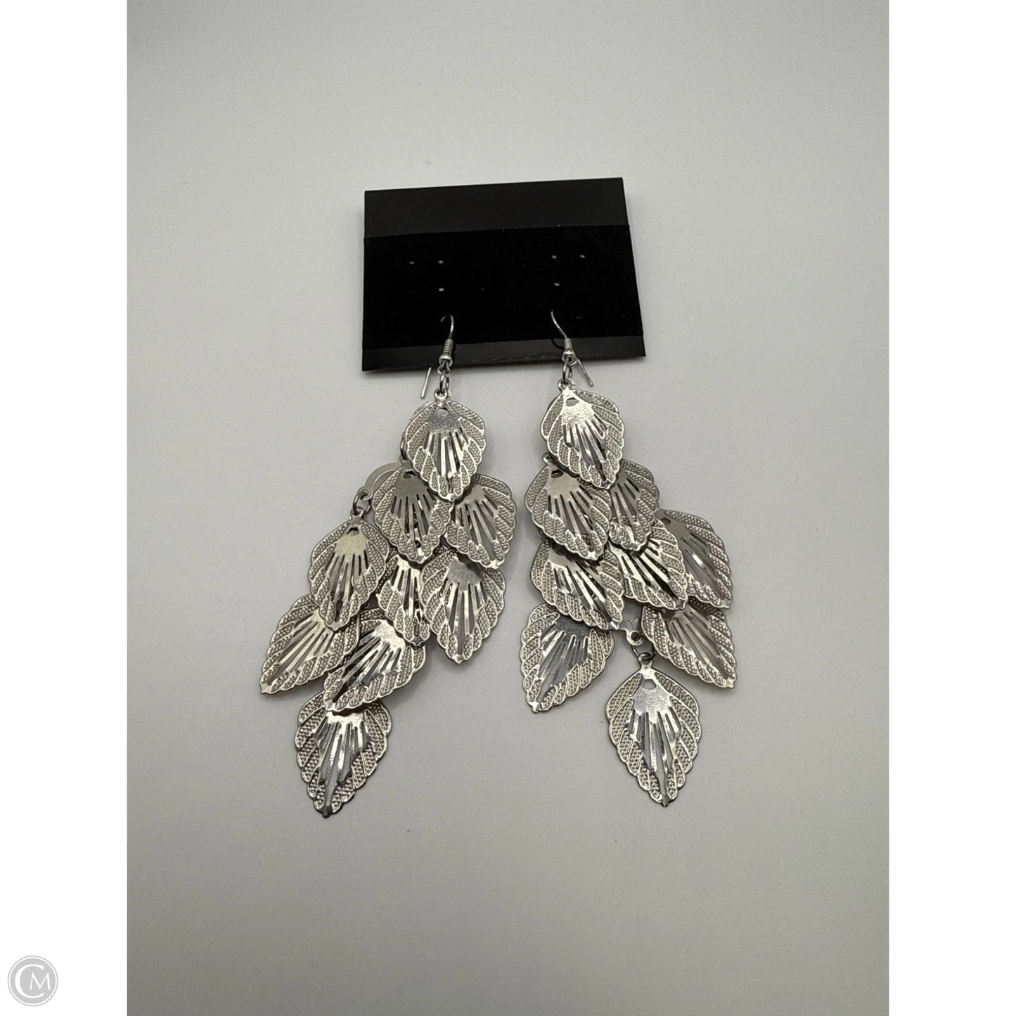 Earrings Dangle/drop By Daisy Fuentes