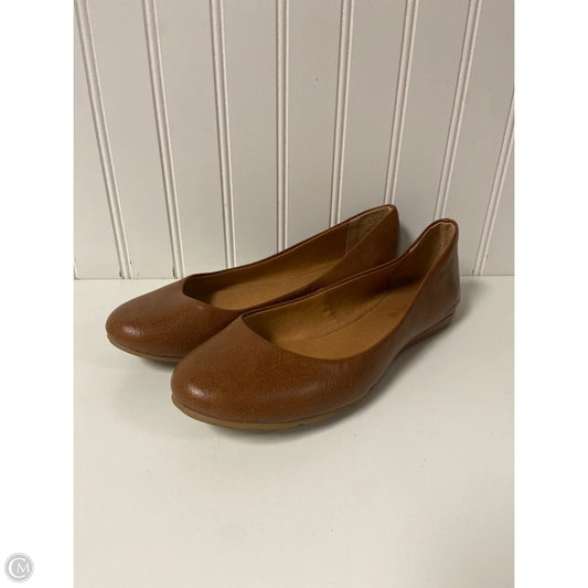 Shoes Flats By Clothes Mentor In Brown, Size: 9