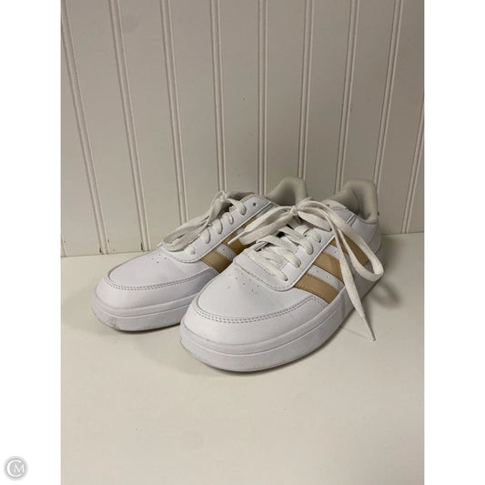 Shoes Sneakers By Adidas In White & Yellow, Size: 7.5