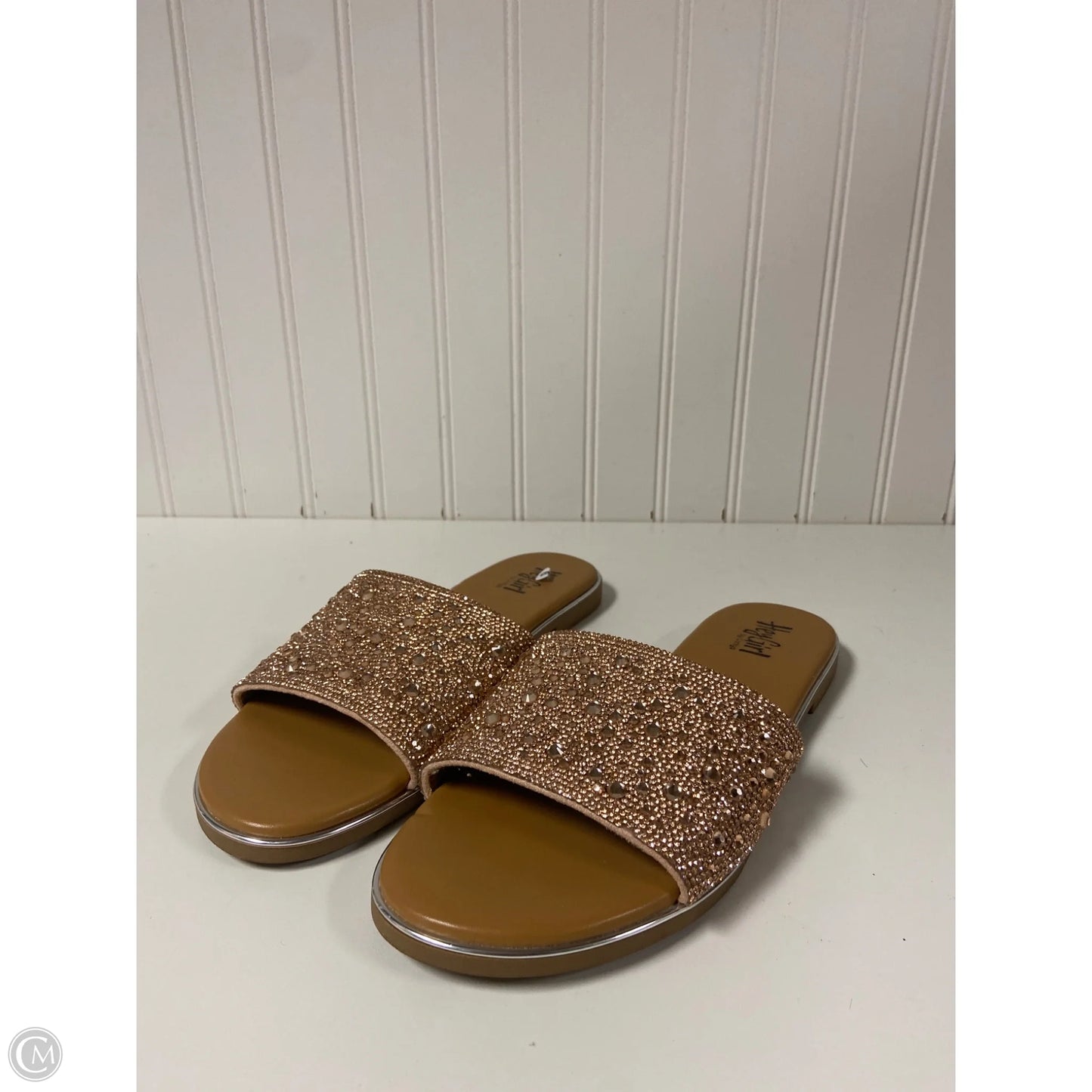 Sandals Flats By Corkys In Gold, Size: 9