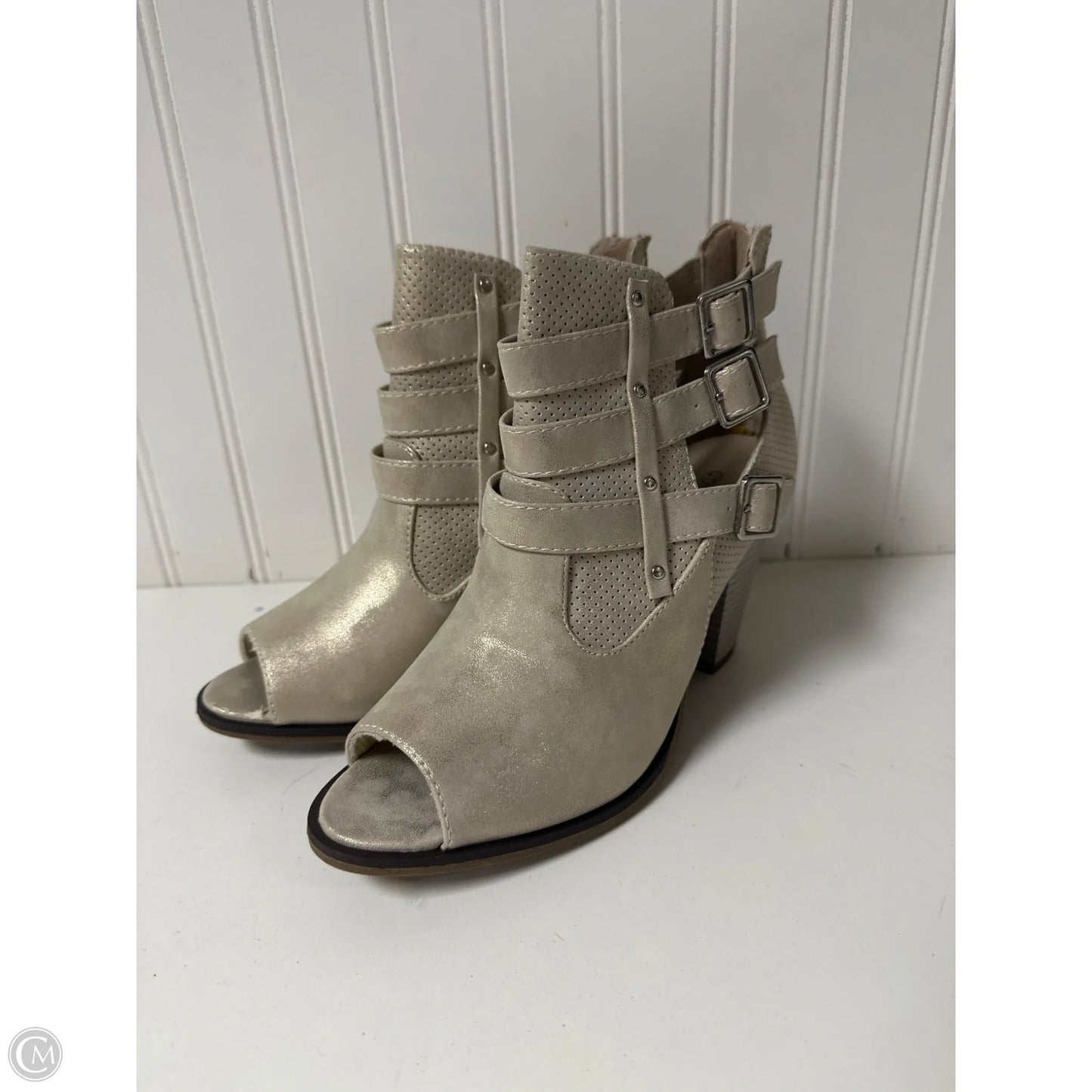 Boots Ankle Heels By Forever In Cream, Size: 7.5