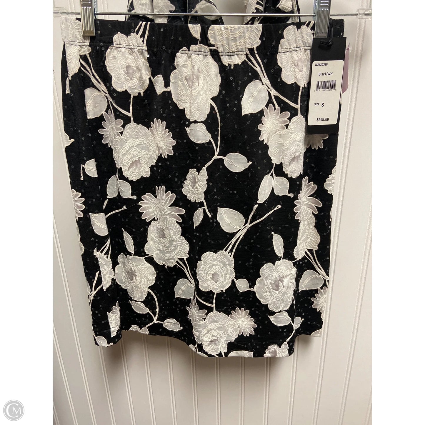 Skirt Suit 2pc By Clothes Mentor In Black & White, Size: S