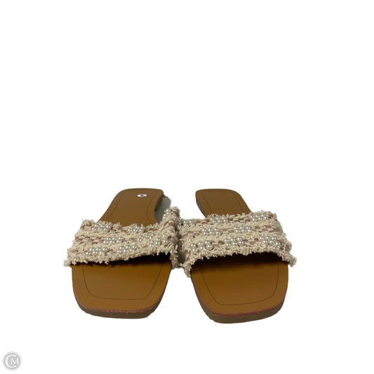 Sandals Flats By Clothes Mentor In Brown, Size: 9