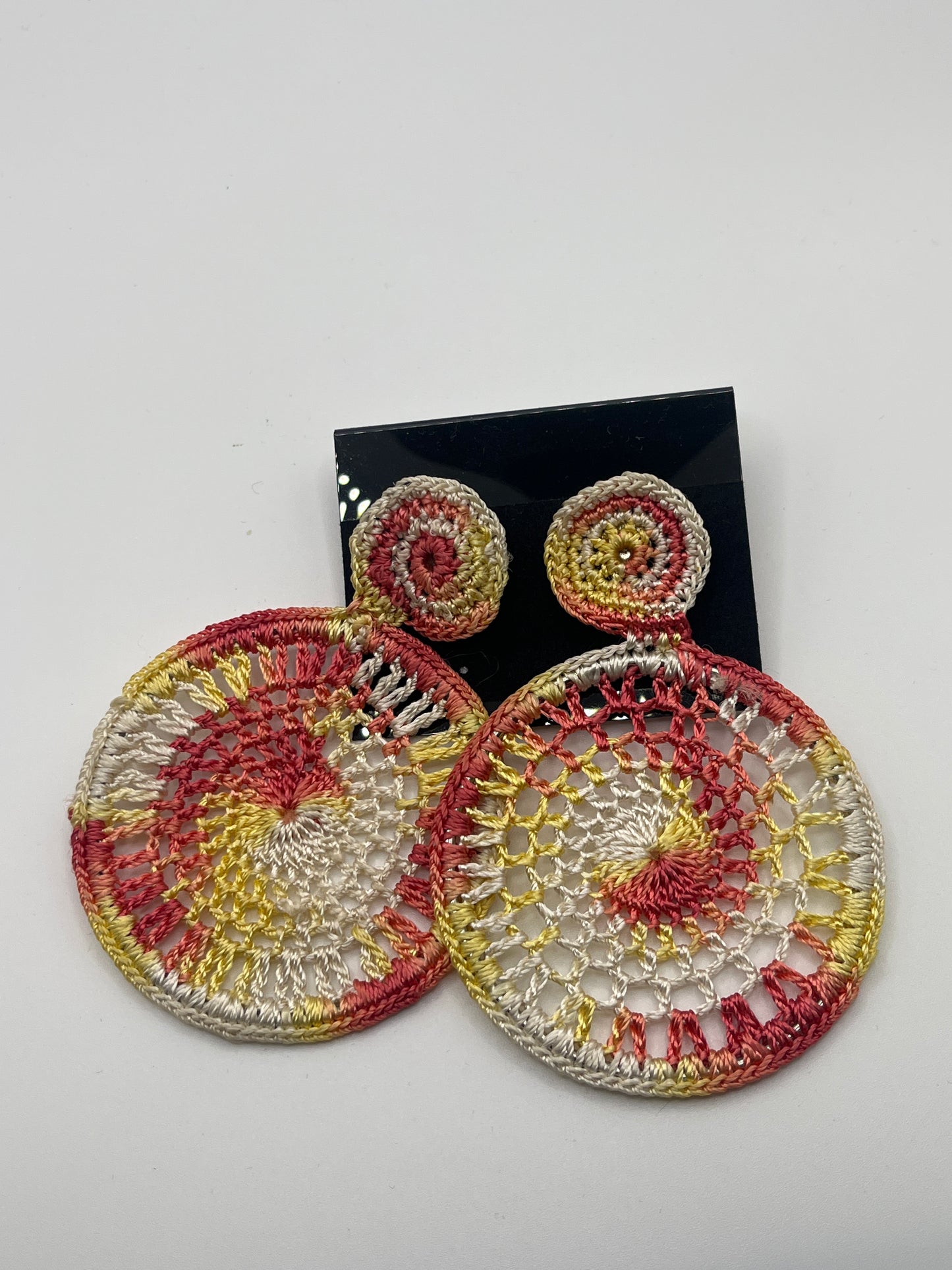 Earrings Statement By Clothes Mentor, Size: 1