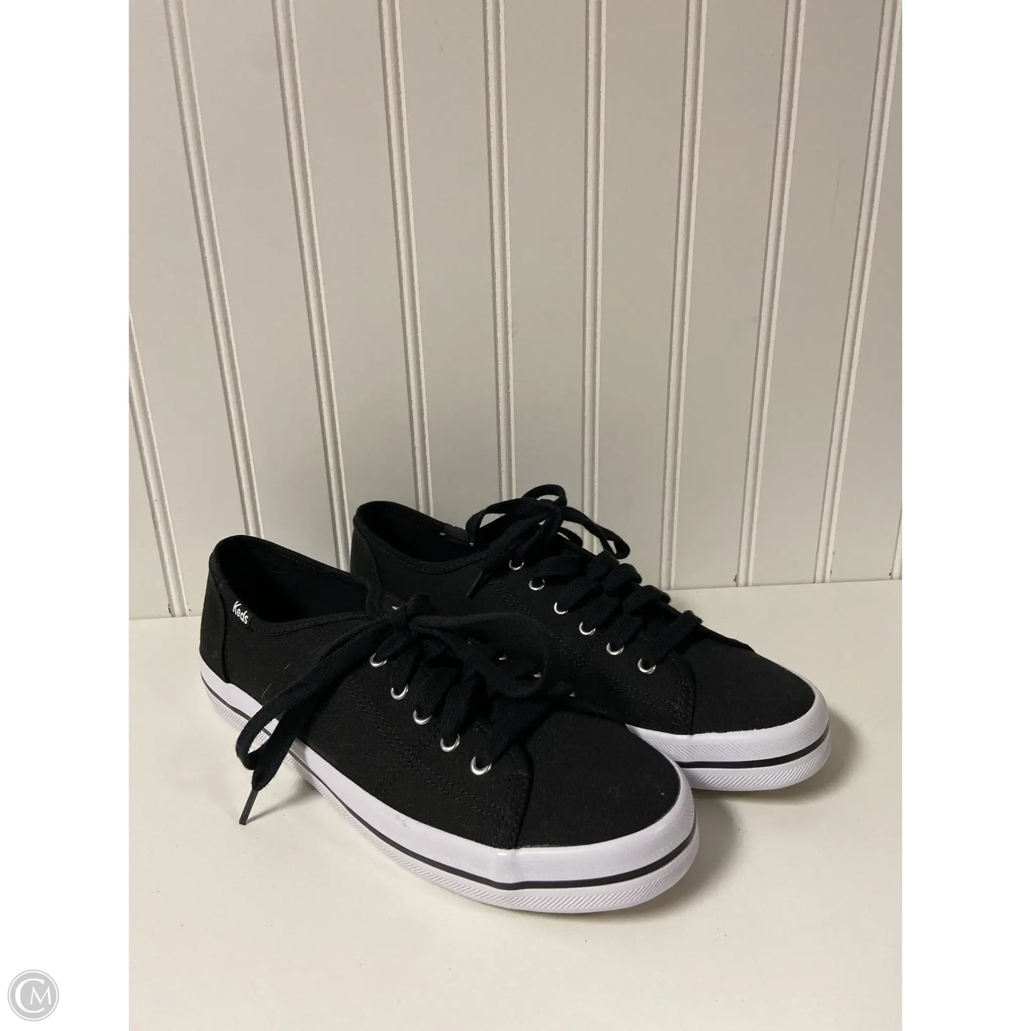 Shoes Sneakers By Keds In Black, Size: 9