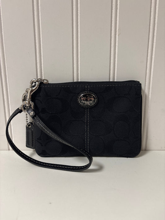 Wristlet Designer By Coach, Size: Small