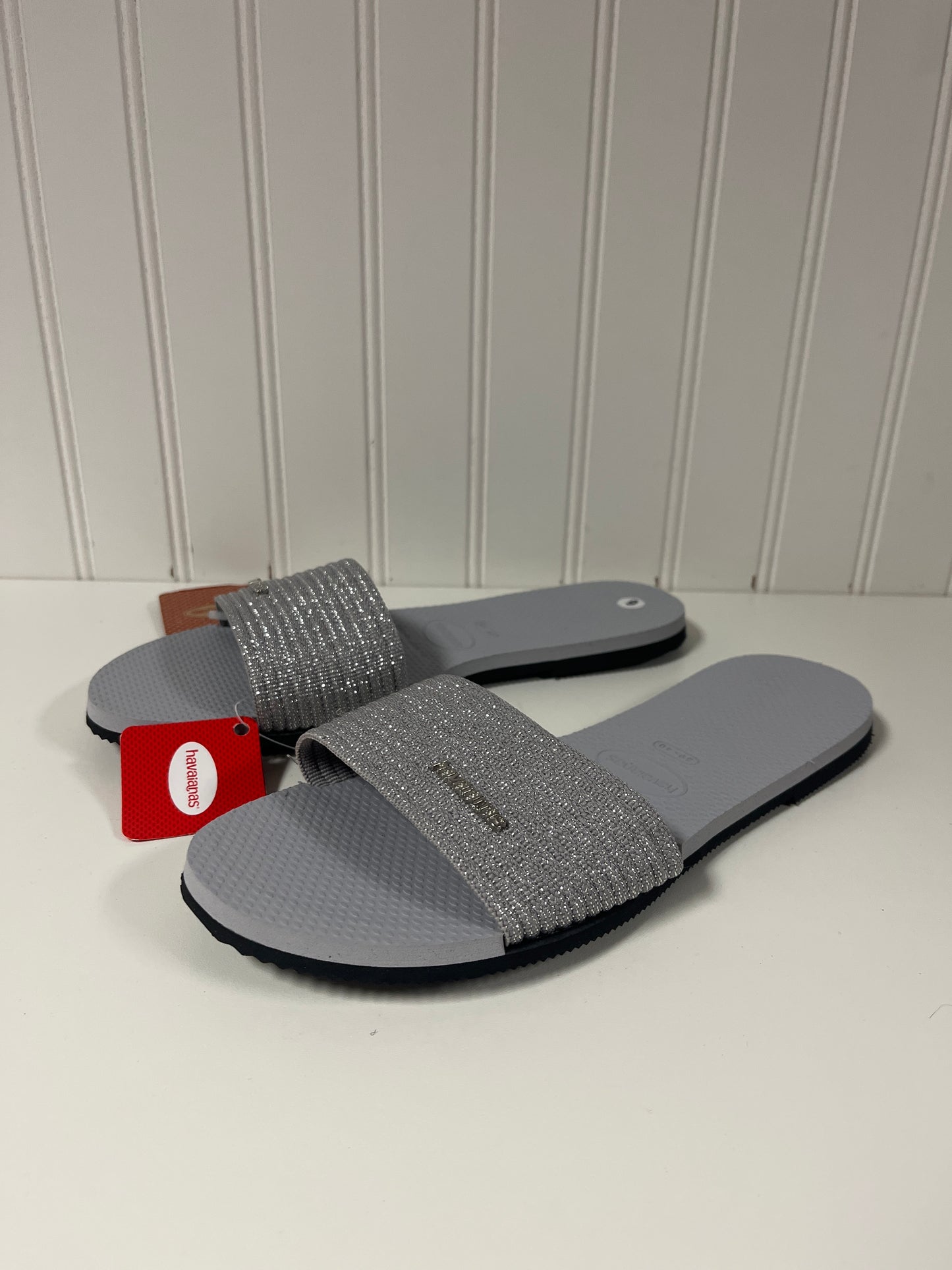 Sandals Flats By Havaianas In Grey, Size: 9