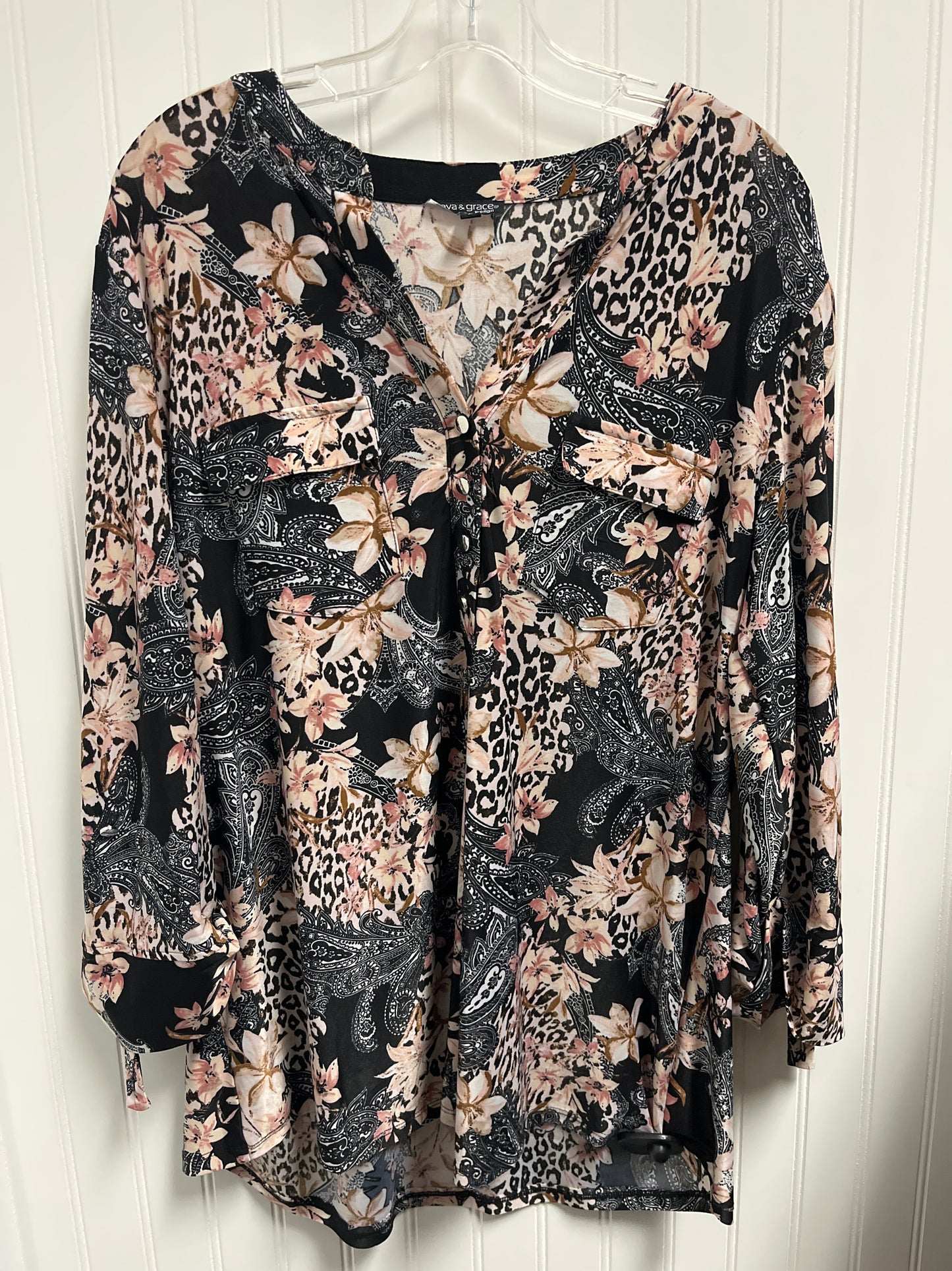 Top Long Sleeve By Clothes Mentor In Black & Pink, Size: 1x