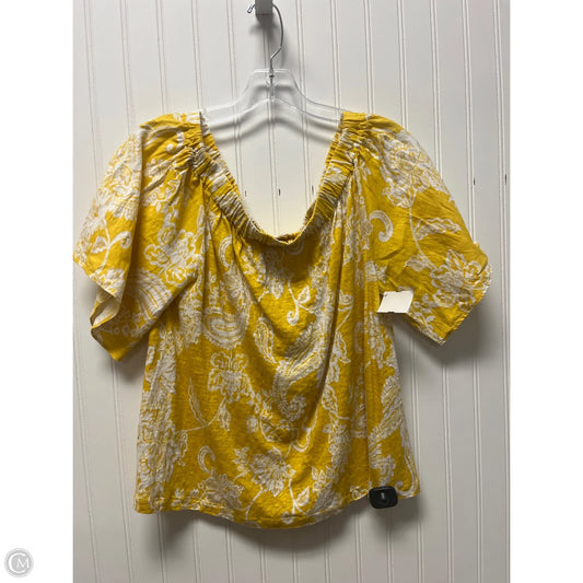 Top Short Sleeve By Chicos In Paisley Print, Size: M