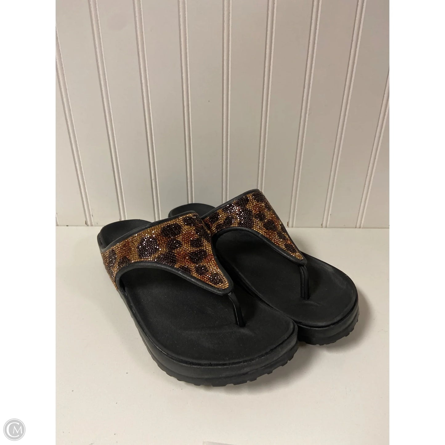 Sandals Flip Flops By Skechers In Animal Print, Size: 10