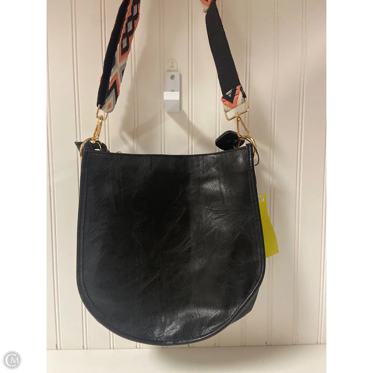 Crossbody By Clothes Mentor, Size: Large
