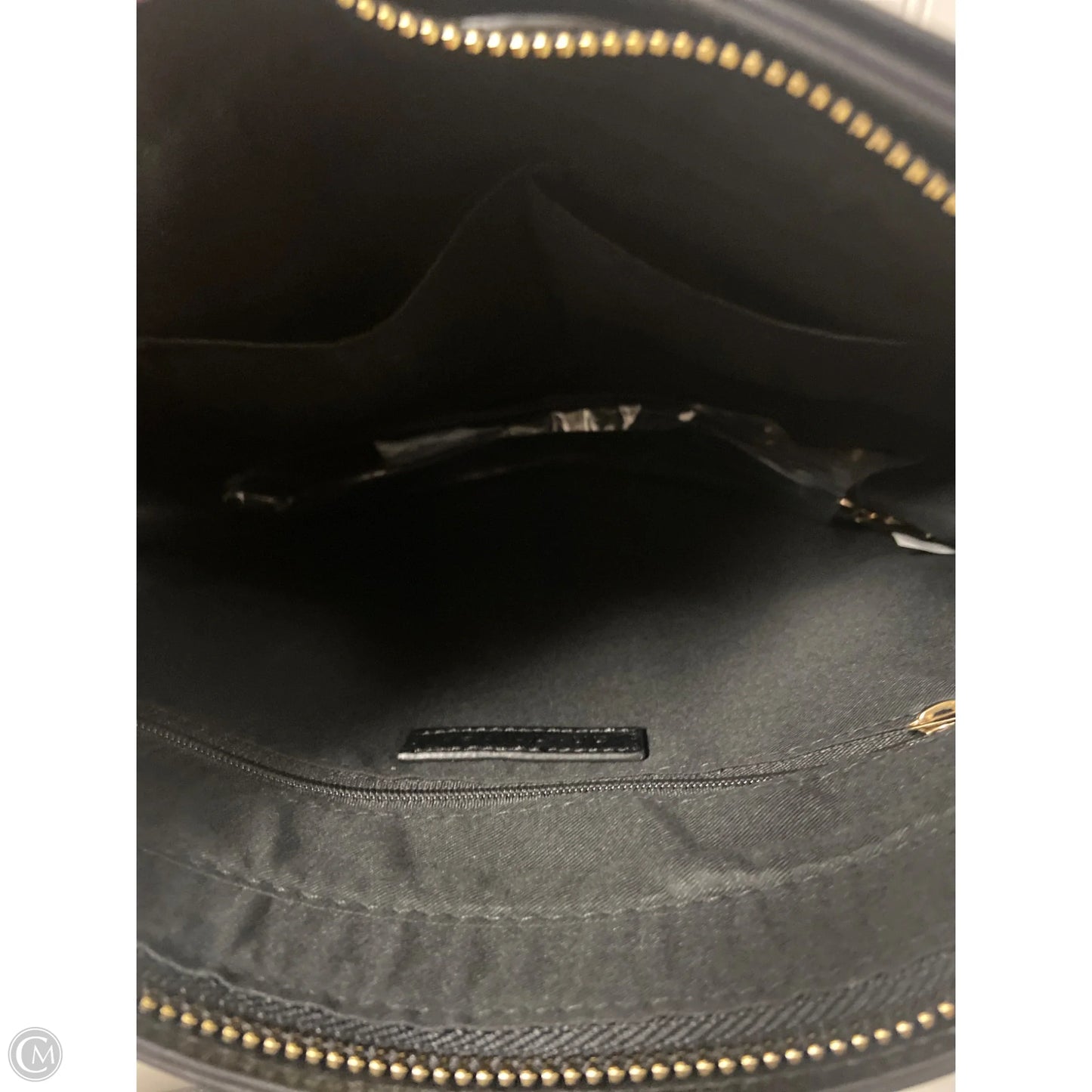 Crossbody By Clothes Mentor, Size: Large