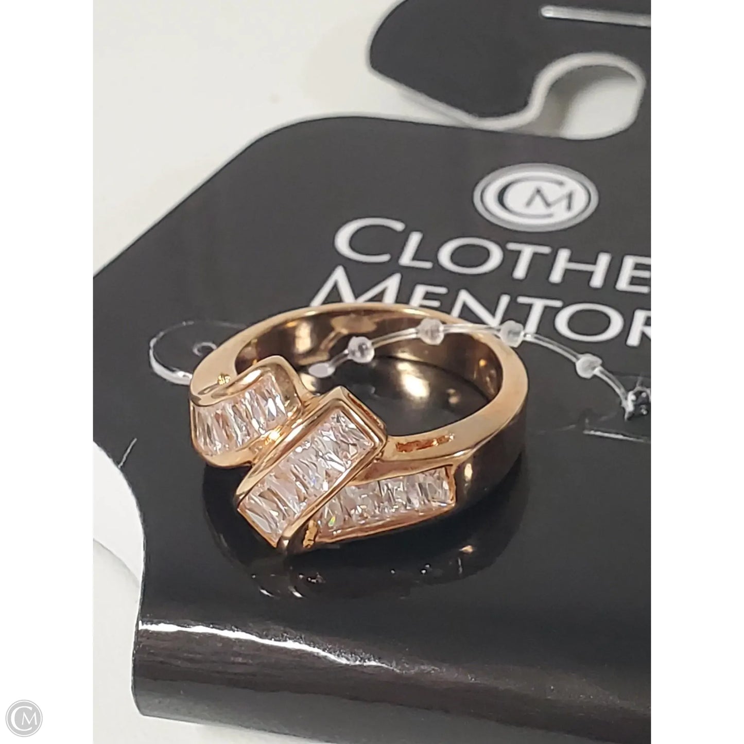 Ring Band By Clothes Mentor, Size: 5.5