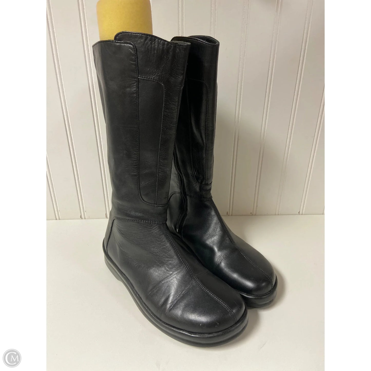 Boots Mid-calf Flats By Cmb In Black, Size: 6.5