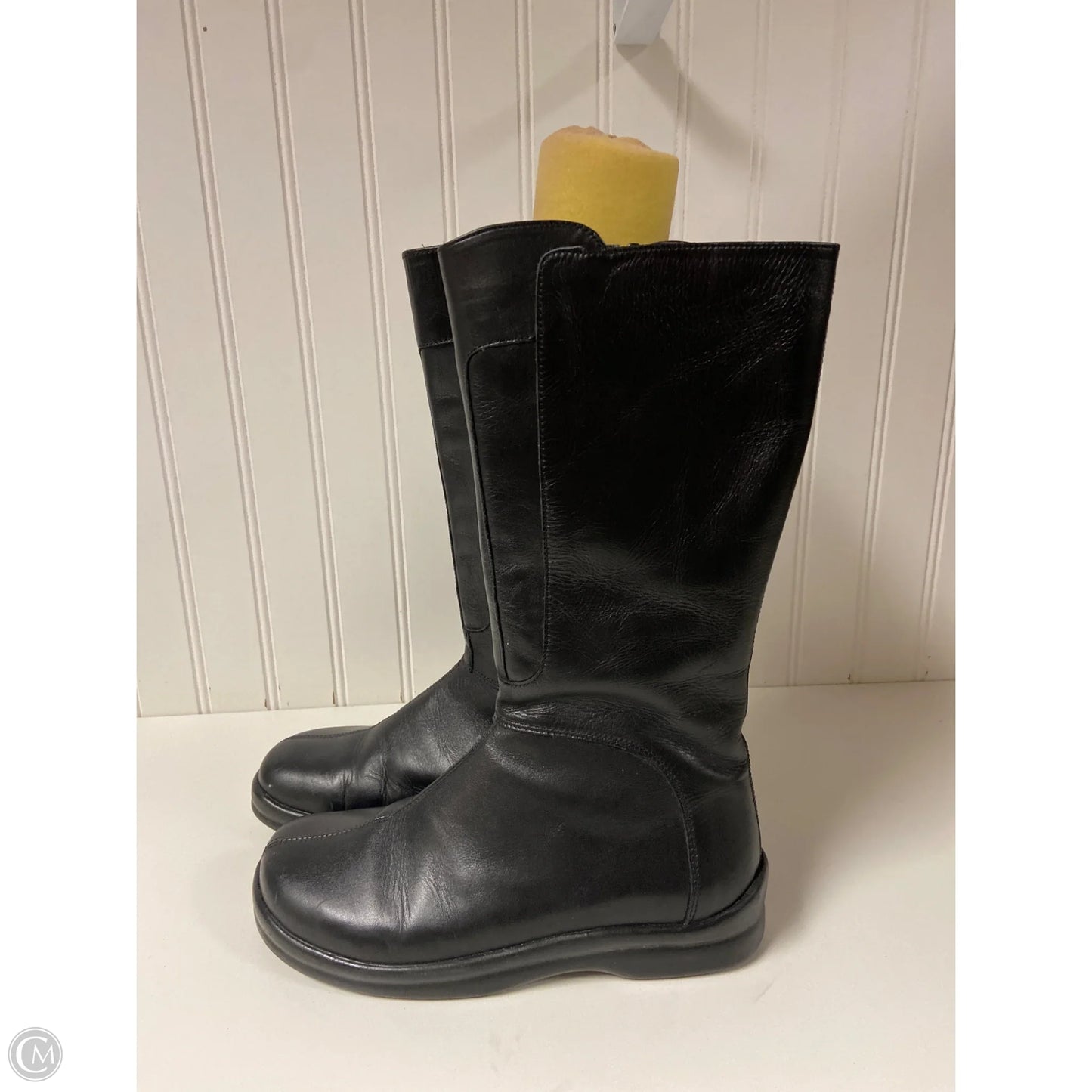 Boots Mid-calf Flats By Cmb In Black, Size: 6.5