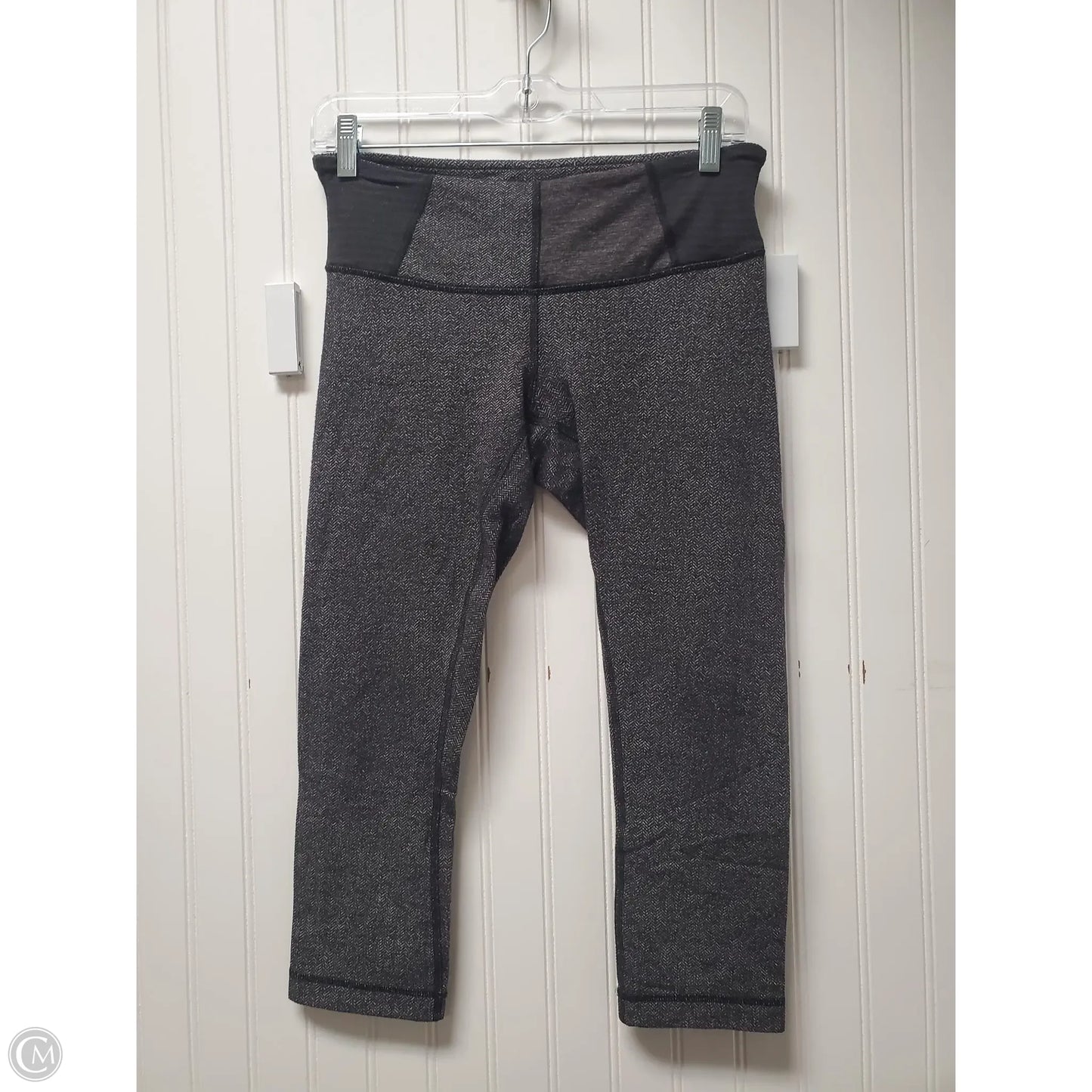 Athletic Leggings Capris By Lululemon In Grey, Size: S