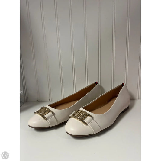 Shoes Flats By Tommy Hilfiger In Beige, Size: 9