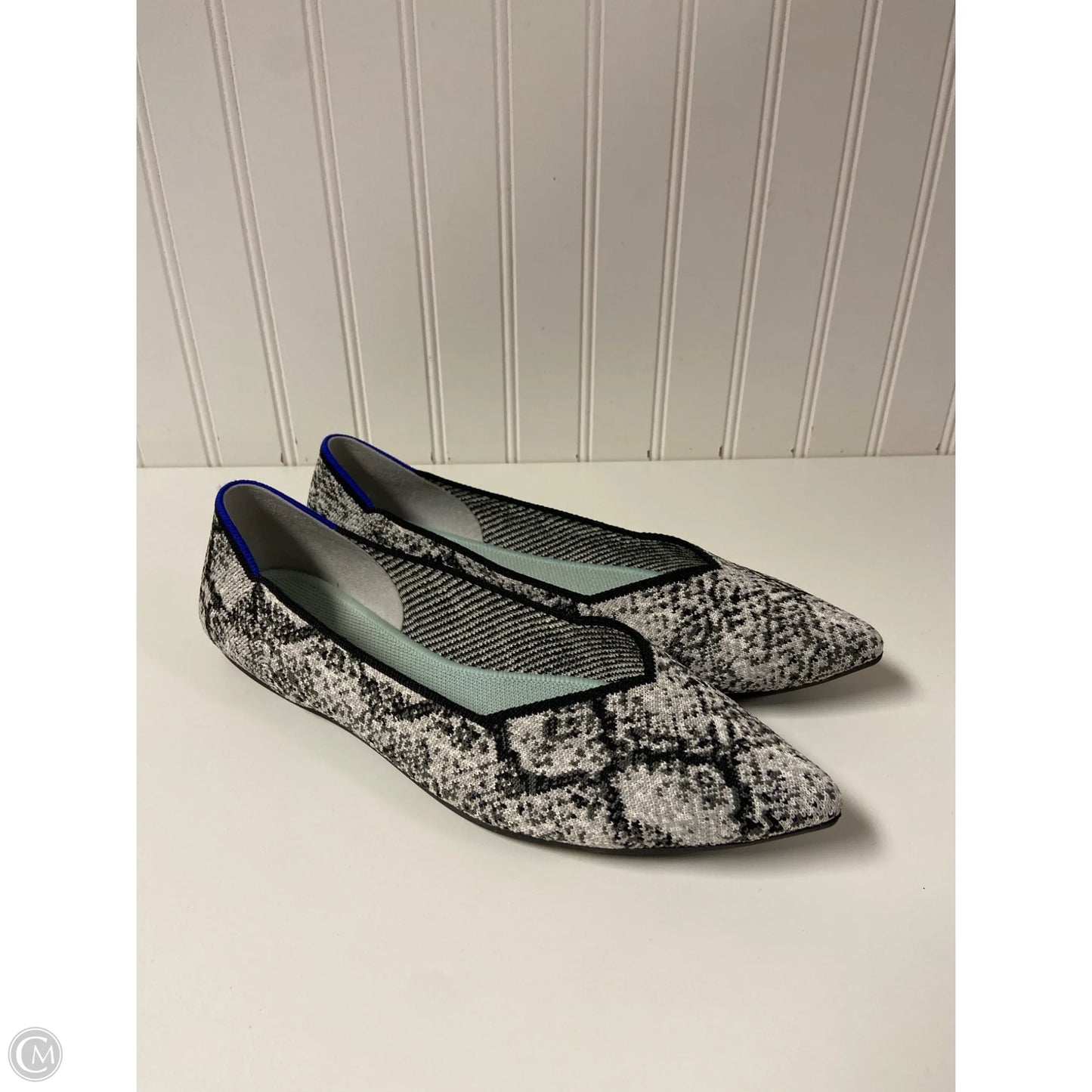 Shoes Flats By Rothys In Black & White, Size: 10.5