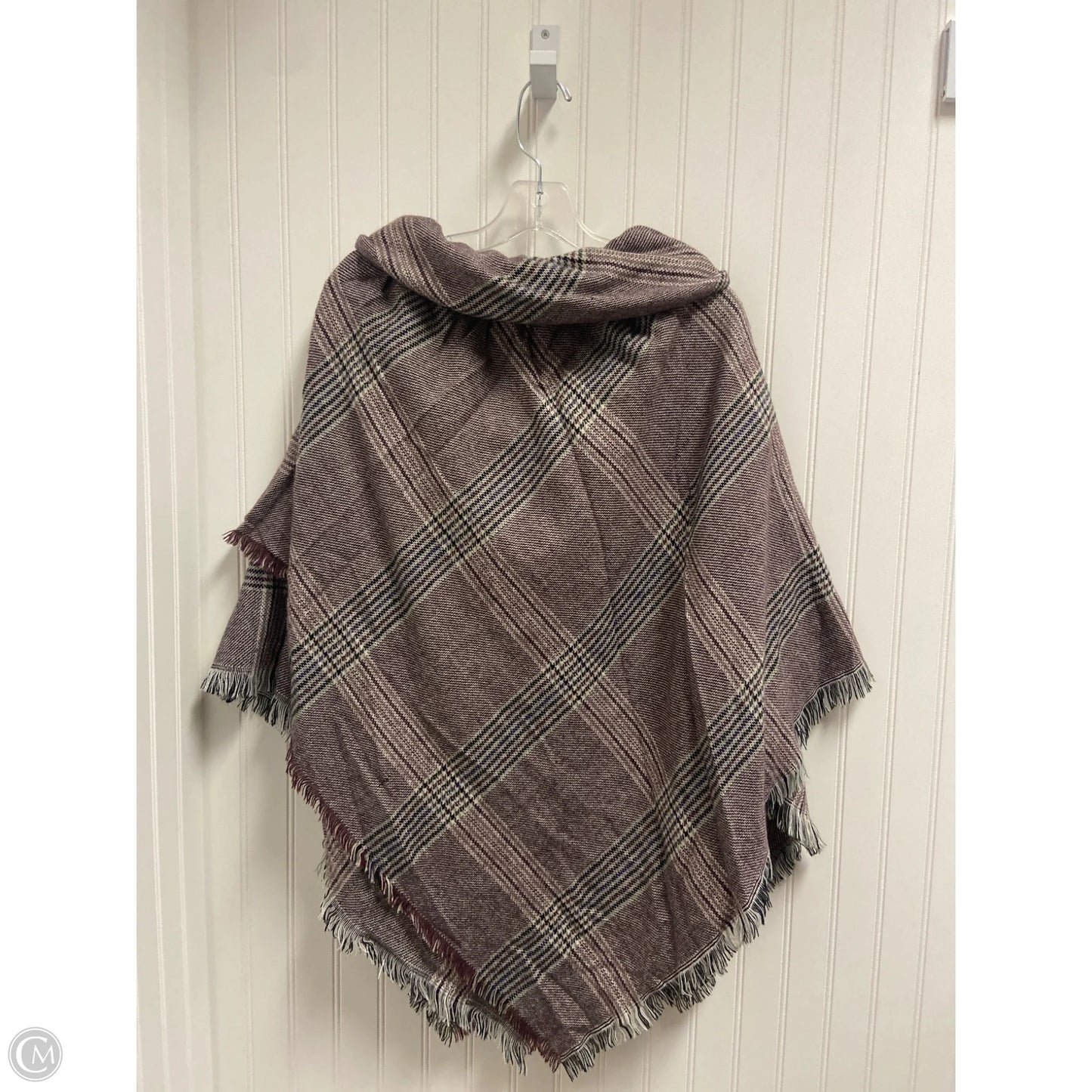 Poncho By Clothes Mentor In Plaid Pattern, Size: Osfm