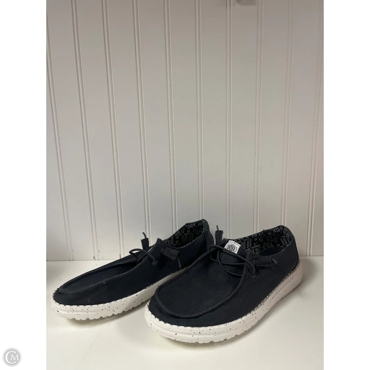 Shoes Flats By Hey Dude In Grey, Size: 9