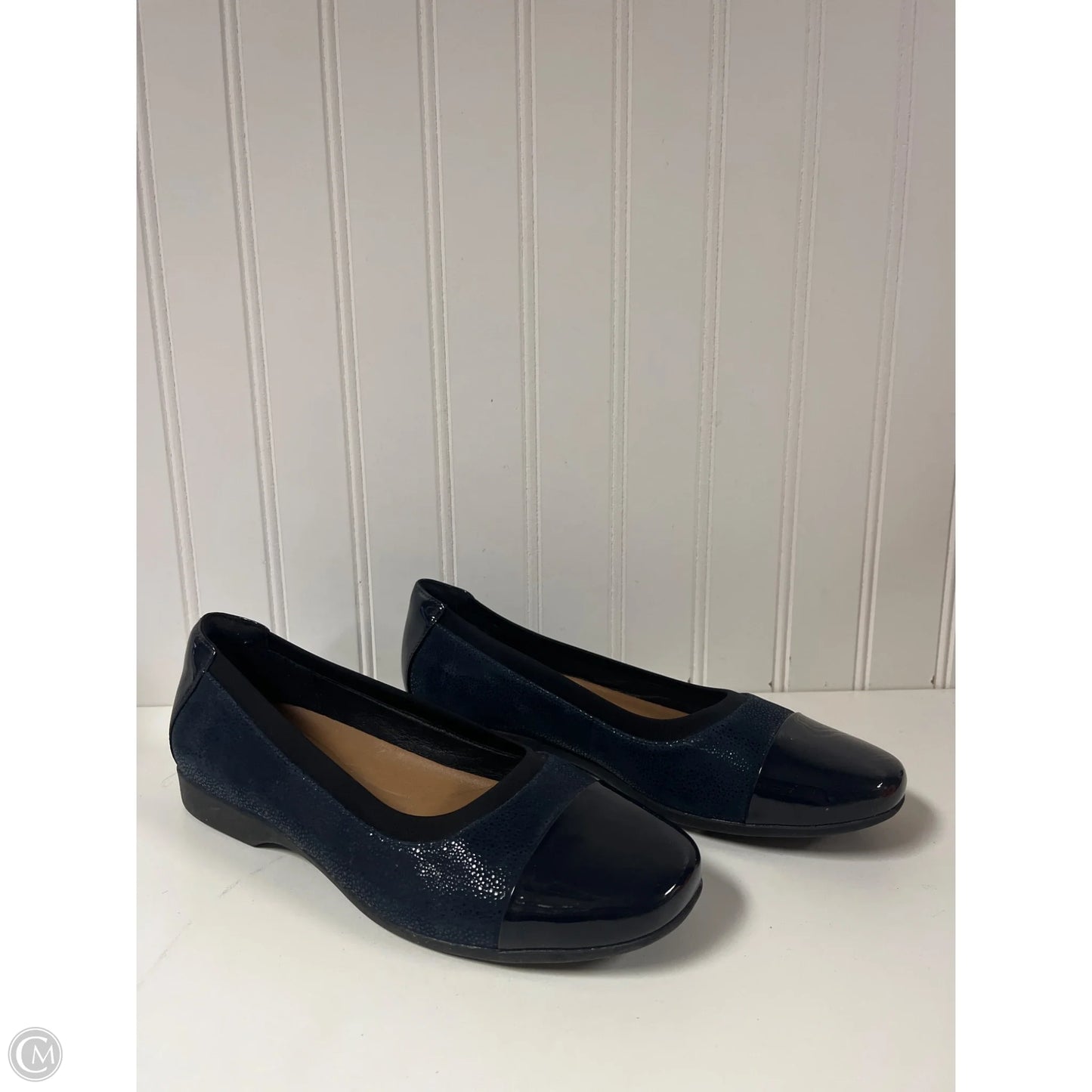 Shoes Flats By Clarks In Navy, Size: 8