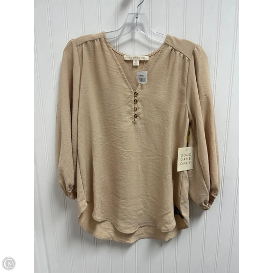 Top Long Sleeve By Clothes Mentor In Tan, Size: M